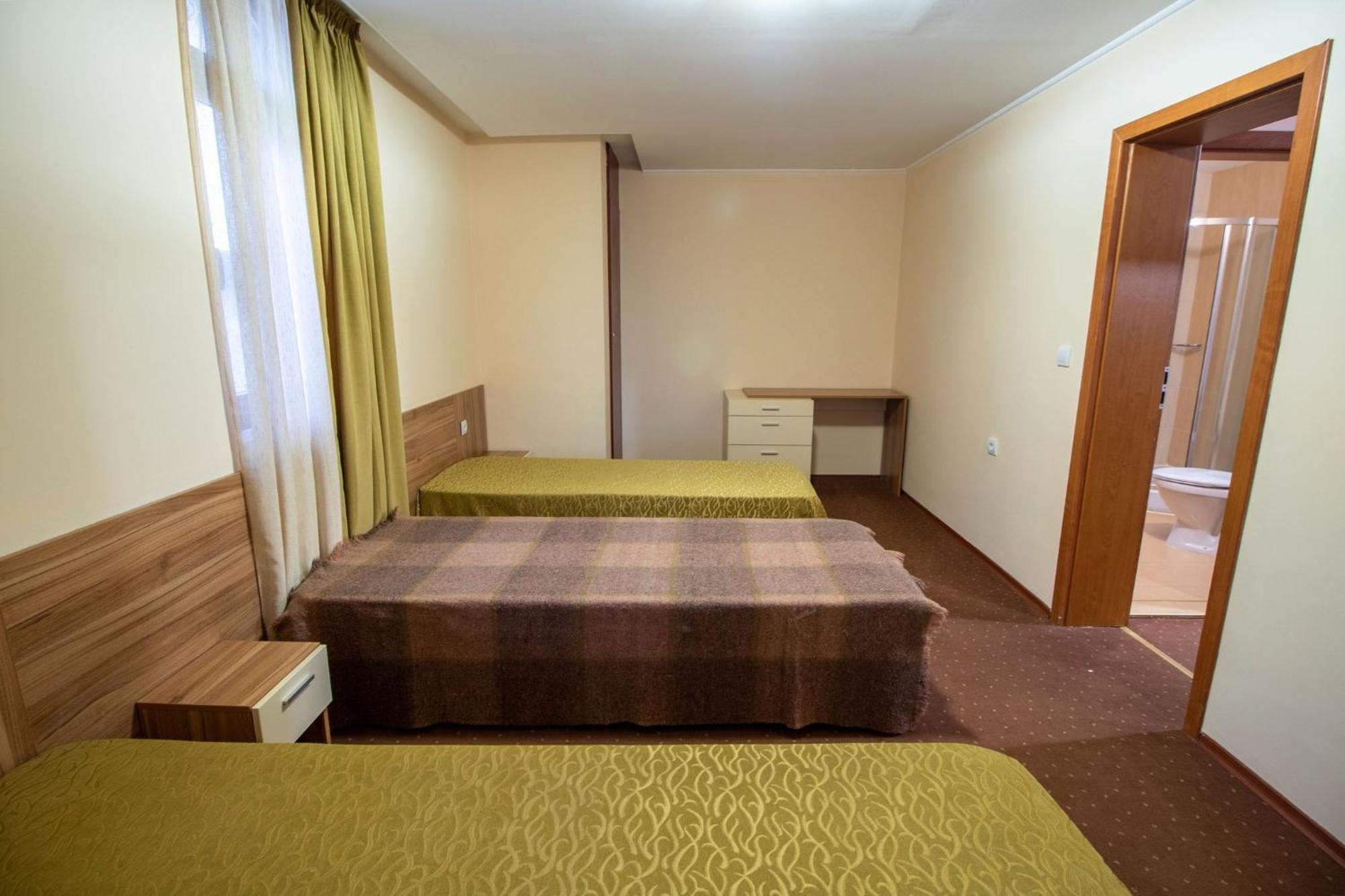 Ski Chalets At Pamporovo - An Affordable Village Holiday For Families Or Groups Exteriör bild